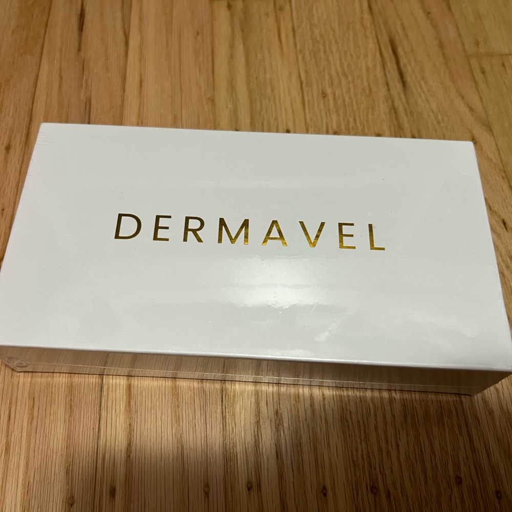 Dermavel - Fibroblast Plasma Pen NWT
